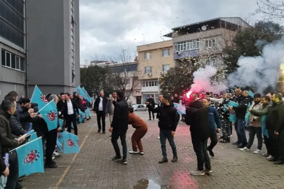 Bosch işçilerinin zaferi! Başkana meşaleli kutlama