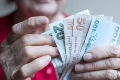 Yeniden Refah'tan 'emekli ikramiyesi 20 bin lira olsun' diye yasa teklifi!