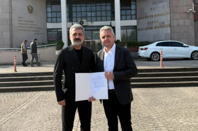 Anahtar Parti’den Bursa’daki okulların deprem dayanıklılığı için bilgi talebi