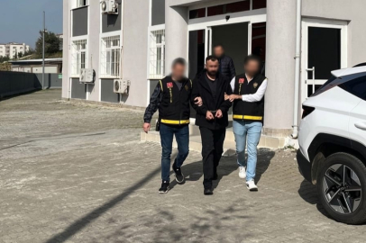 GEMLİK’TE 25 YIL KESİNLEŞMİŞ HAPİS CEZASI BULUNAN ŞAHIS YAKALANDI