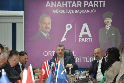 Gürsu’da Anahtar Parti Teşkilatı Aynı Sofrada Buluştu