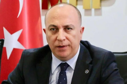 MHP'de kritik istifa! Genel Başkan Yardımcısı İzzet Ulvi Yönter görevi bıraktı...