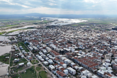 Karacabey Sular Altında! Siyasiler Sefada!