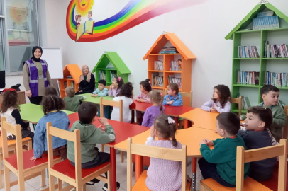 Koceli'de İZGİM Çocuk Kütüphanesi, öğrencileri ağırladı