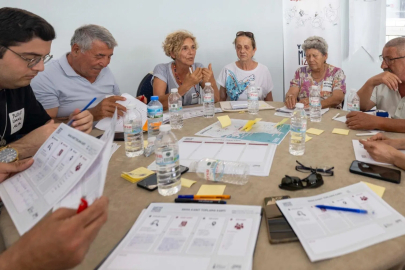İzmir’de Yurttaş Meclisi dönemi başladı
