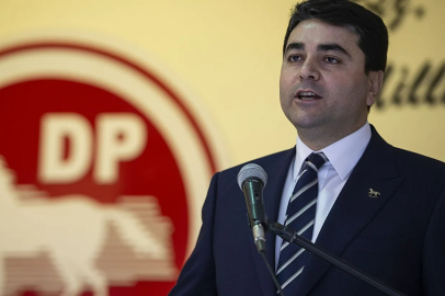 Sosyal Medya Anketi Siyasette Yeni Tartışma Başlattı: Demokrat Parti Yükseliş Sinyali Veriyor
